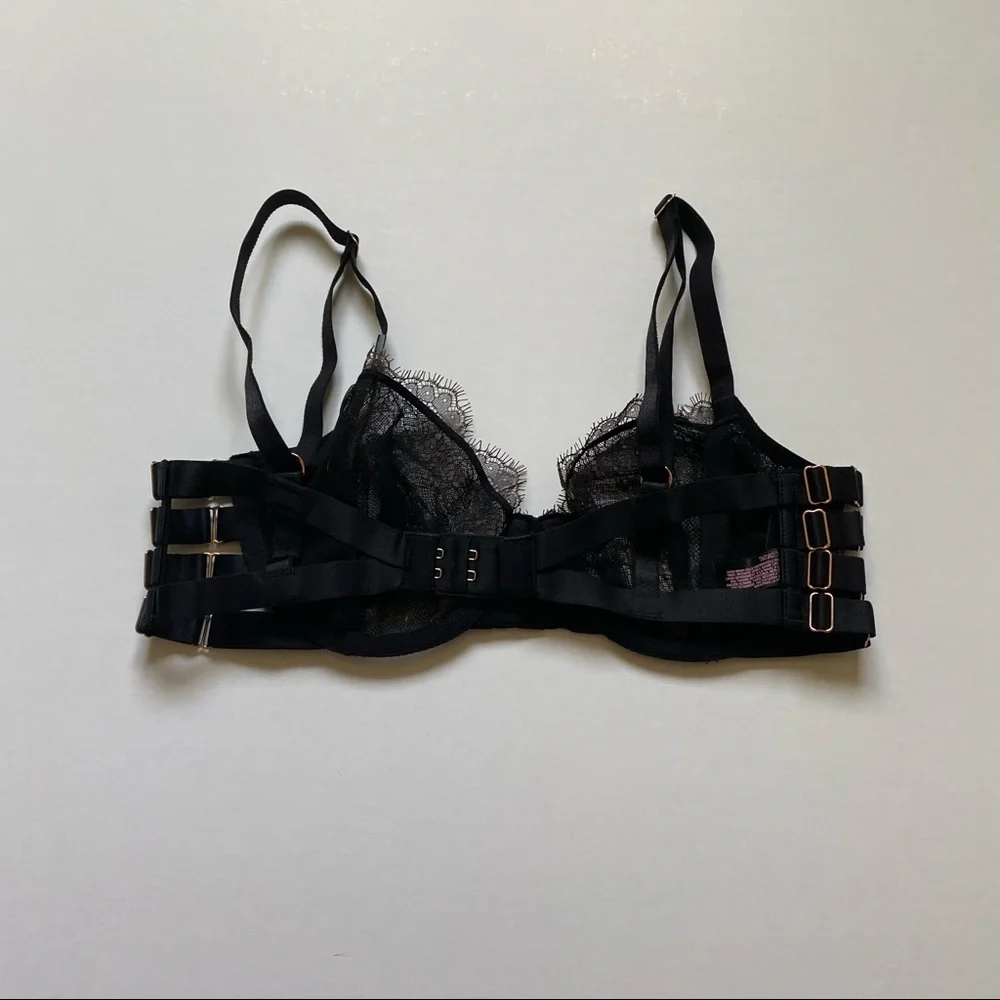 VS Very Sexy Unlined Demi 32D - worn 1x, like new